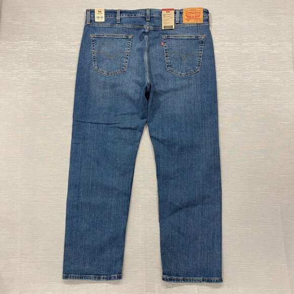 Levi's 505 Jeans Mens 40 x 30 Straight Leg Regular Fit Medium Wash Denim Pants - Picture 3 of 10